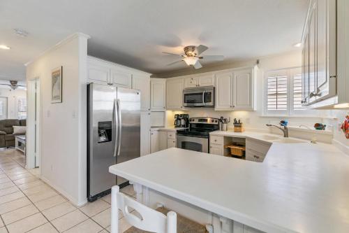 Villa del Mar by Padre Getaways - image 11