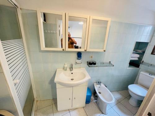 Appartement duplex avec terrasse vue mer, Marseille (photo 6)