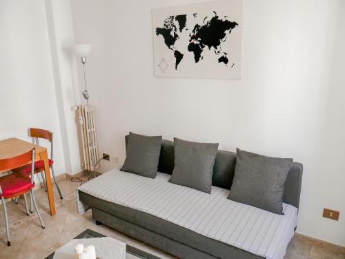 Modern 1 Bedroom near metro, Roma (foto 8)