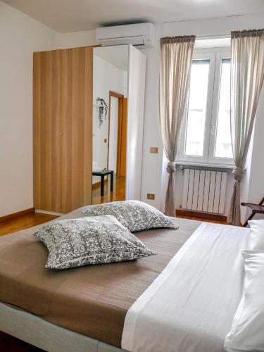 Modern 1 Bedroom near metro, Roma (foto 6)