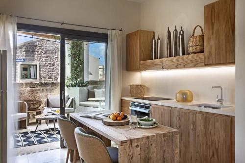 2 bedrooms, 3 beds