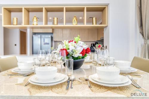 Exclusive Offer Best Price for Stunning 3BR Stay by Deluxe Holiday Homes, Dubaj (zdjęcie 8)