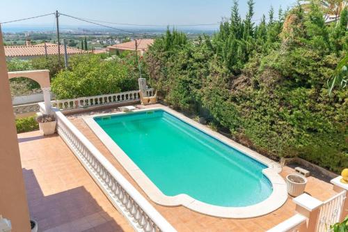 Villa Leo con vistas al mar y piscina privada