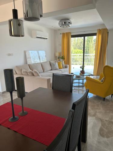 Luxury Kouklia Apartments 2