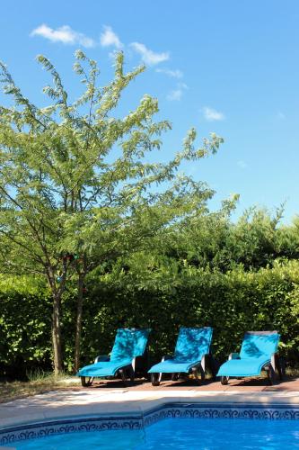 حديقة, NEW! Gîtes de Charme au Mas de Soleil (NEW! Gites de Charme au Mas de Soleil) in Goudargues