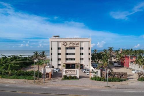 Mishol Bodas Hotel & Beach Club Acapulco Diamante in Puerto Marques