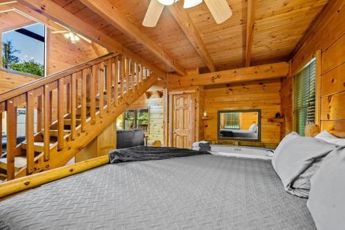 Sunrise Woods Retreat cabin - image 5
