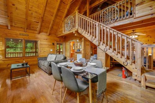 Sunrise Woods Retreat cabin - image 12