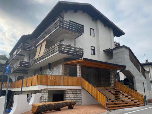 All Seasons Apartment JOK in Cesuna