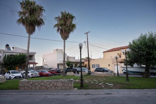 Perion stone apartment sea front near Moni Gonias