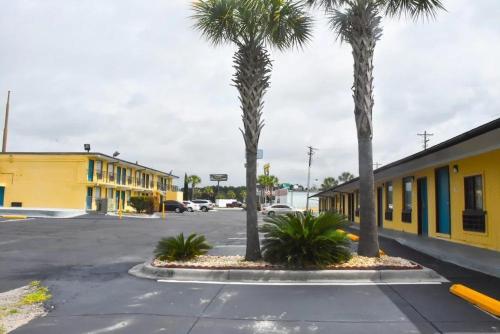 Americas Best Value Inn Saint George - image 12
