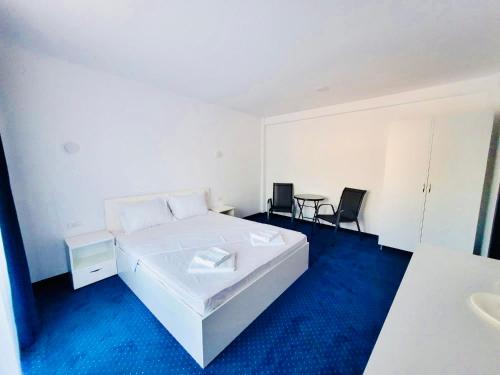 Laguna Grey Laguna Grey