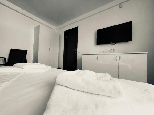 Laguna Grey Laguna Grey