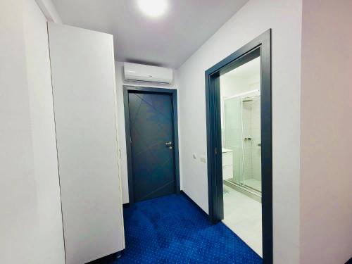 Laguna Grey Laguna Grey