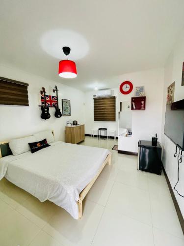 London Unit Tagaytay Wifi/Netflix/Parking