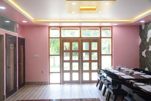 ล็อบบี้, Hotel Gridhakuta International in ราชคีร์