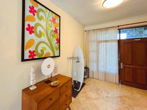 kuta 5BR private villa pool ,near airport,