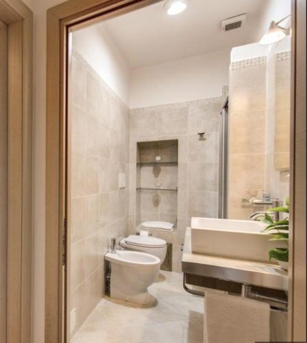 YHR Suite 51 – Rome