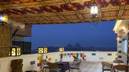 Atlantis Pyramids Inn 3