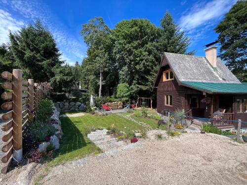 A szálláshely kívülről, Chata 1-Padesátka (Chata 1-Padesatka) in Bedrichov U Jablonce Nad Nisou