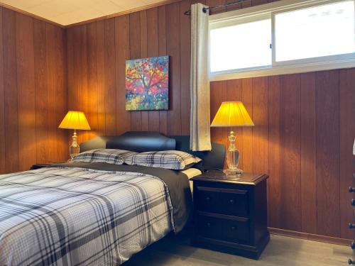 Lucky home- Vacation Houses in Quinte West (ON)