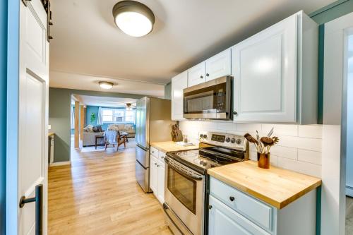 Conveniently Located Old Forge Condo Near Downtown in Old Forge, USA