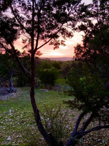 Modern Cabin with Hill Country Views in Rio Frio, USA
