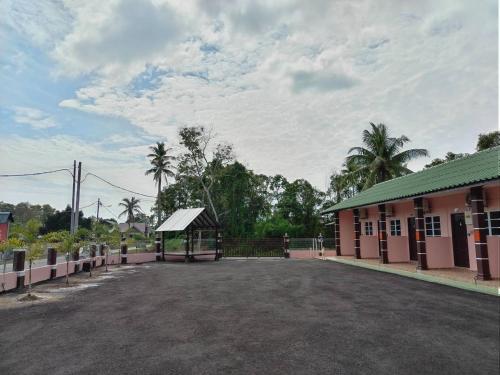 Widok z zewnątrz, Chalet Sri Bayu in Batu Rakit