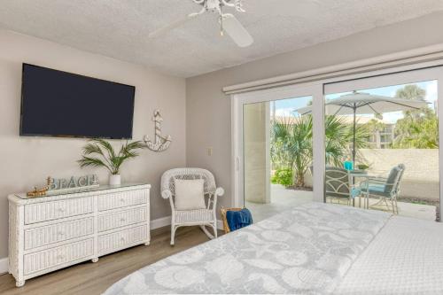 Ocean Villas #76 in Coquina Gables, USA