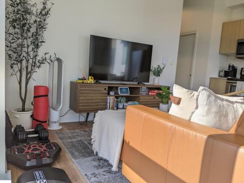 A premier smart condo with parking - Tap to explore photos
