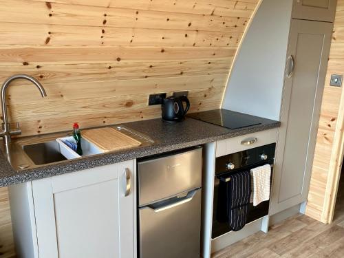 Kitchen, Waterpump Pod for 2 adults with ensuite in the Suffolk Countryside in Badingham