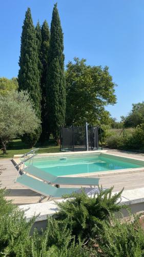 Studio en Provence avec accès à la piscine de la propriété - Location saisonnière - Velleron