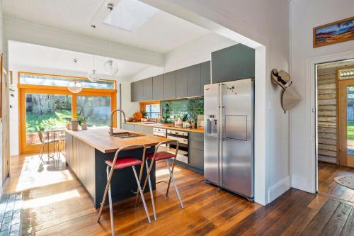 'Questa' Heritage Cottage in North Bruny