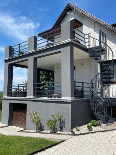 Viesnīcas āriene, Szépkilátás Apartman Balatonfőkajár (Szepkilatas Apartman Balatonfokajar) in Balatonfőkajár