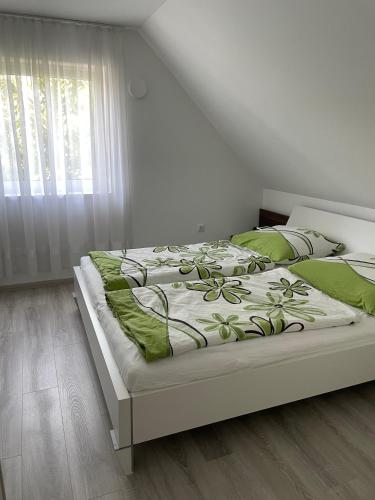 Szépkilátás Apartman Balatonfőkajár (Szepkilatas Apartman Balatonfokajar) in Balatonfőkajár