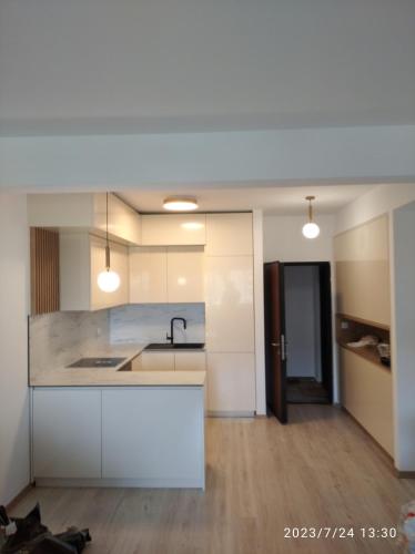 Apartments Exclusive - image 4