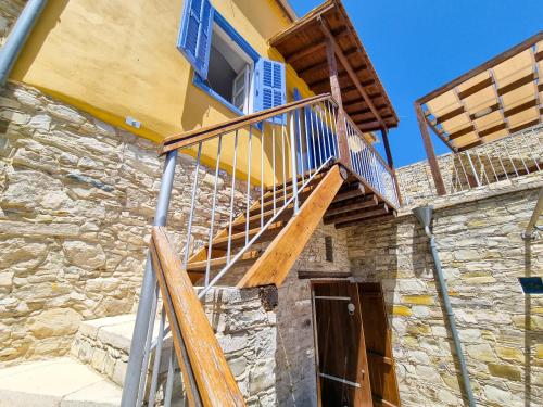 Viesnīcas āriene, Village Charm with Pool Apartment at Skarinou in Skarinou