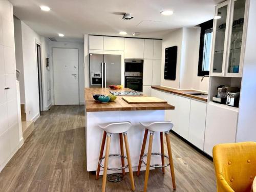 Acogedora casa en Madrid con piscina privada, jacuzzy y garaje, Мадрид (фото 8)