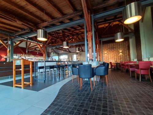 餐廳, Hostel am GUTERBAHNHOF in 新勃蘭登堡