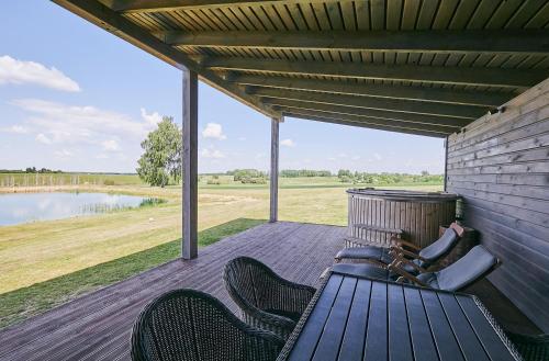 周邊環境, Bebryno slėnis (Bebryno slenis) in 巴爾寧凱