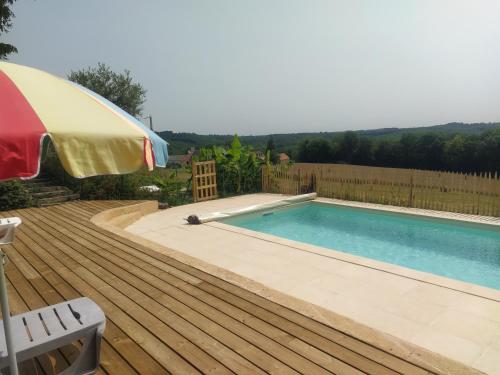 Au coeur du Périgord noir, gîte 6 pers, vue panoramique, proche Sarlat - Location saisonnière - Saint-Geniès