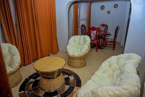 ELVIM APARTMENTS