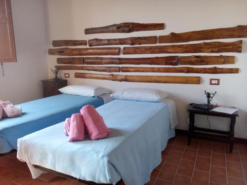 1 queen bed