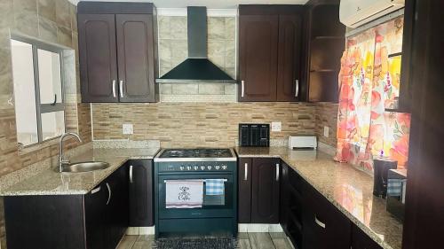 Kuhle's Guest House Kuhle's Guest House