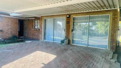 Kuhle's Guest House Kuhle's Guest House