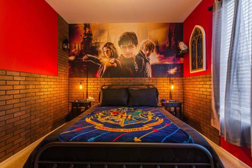 Home w Pool Game Room in Resort w Clubhouse in Davenport, USA