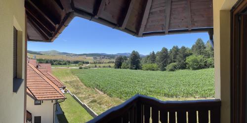 منظر, Pinewood Residence Premium Mountain View in Rasadnik