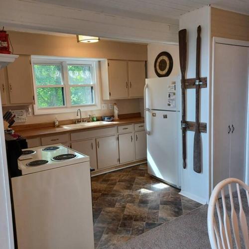 Cozy Lake Themed Aframe on Dale Hollow Lake in 利文斯頓 (TN)