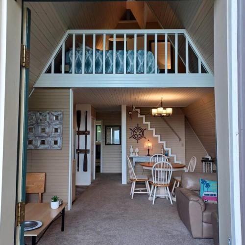 設施, Cozy Lake Themed Aframe on Dale Hollow Lake in 利文斯頓 (TN)