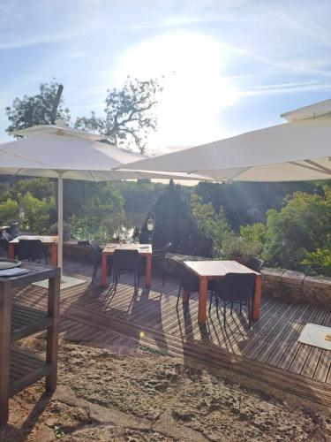 485242743 Logis Hotels Domaine du Châtelard